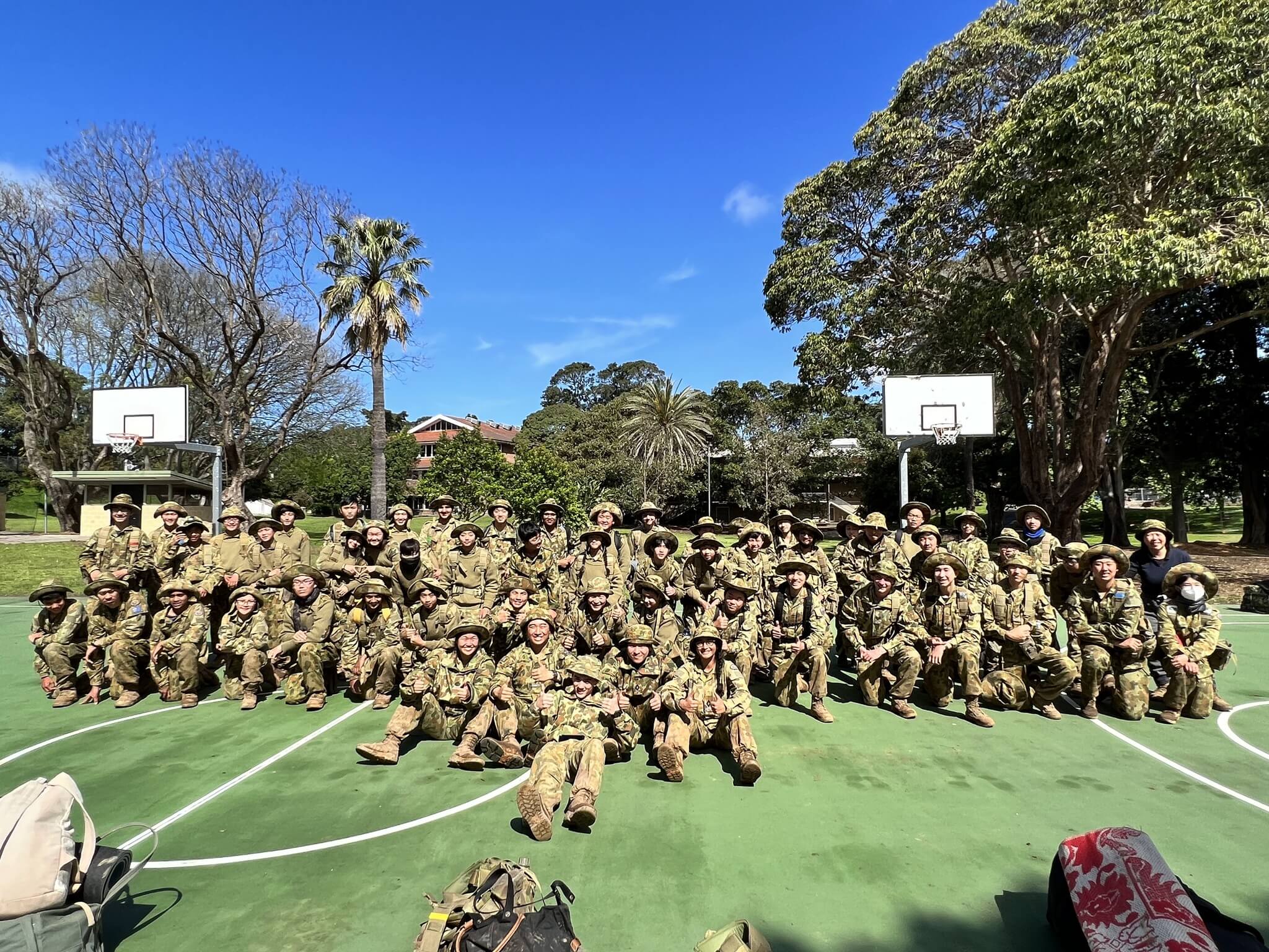 Cơ hội ngoại khóa và lãnh đạo