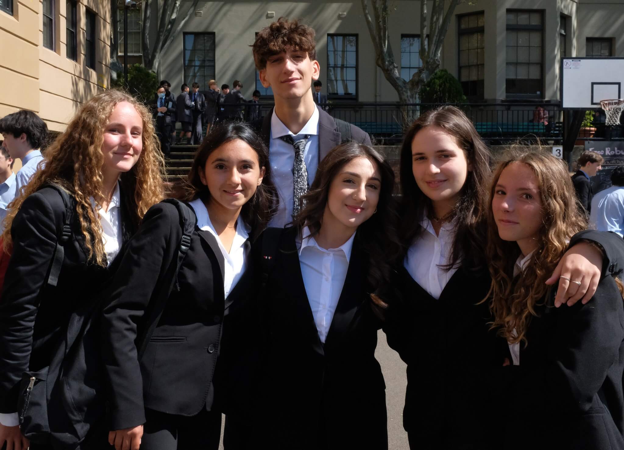 Học phí và các chi phí liên quan cho du học sinh