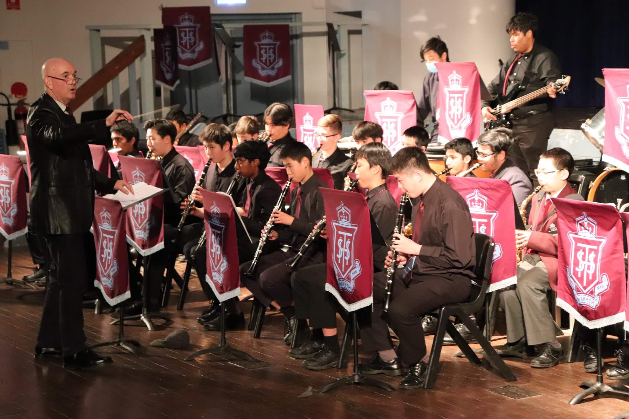 học tập toàn diện