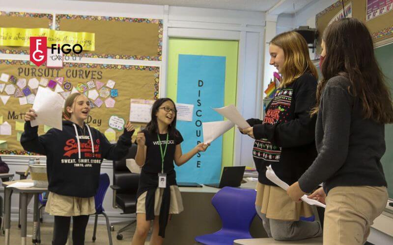 hoe1baa1t20c491e1bb99ng20lc3a3nh20c491e1baa1o20lc3a0m20c491e1bab9p20he1bb9320sc6a120du20he1bb8dc20me1bbb9 Hoạt động lãnh đạo làm đẹp hồ sơ du học Mỹ