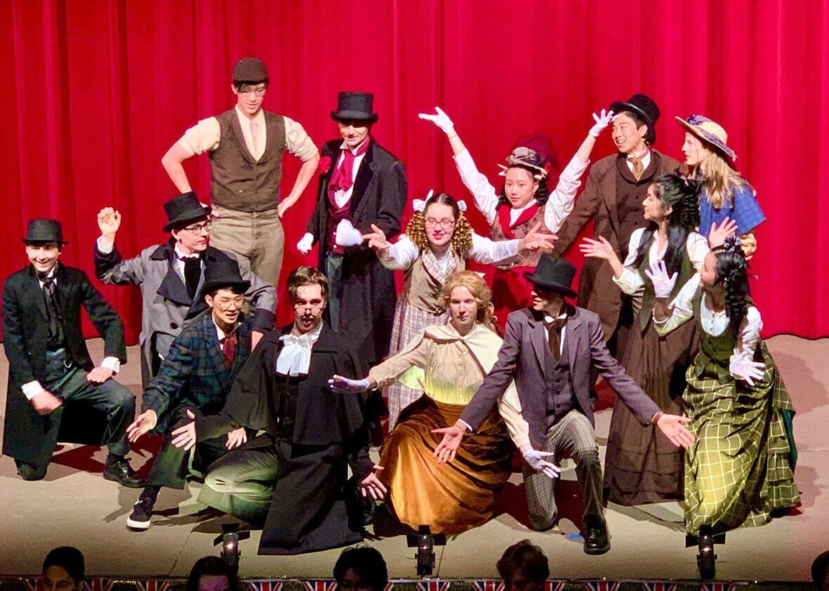 ngoại khóa trường Mac Robertson Girls High School