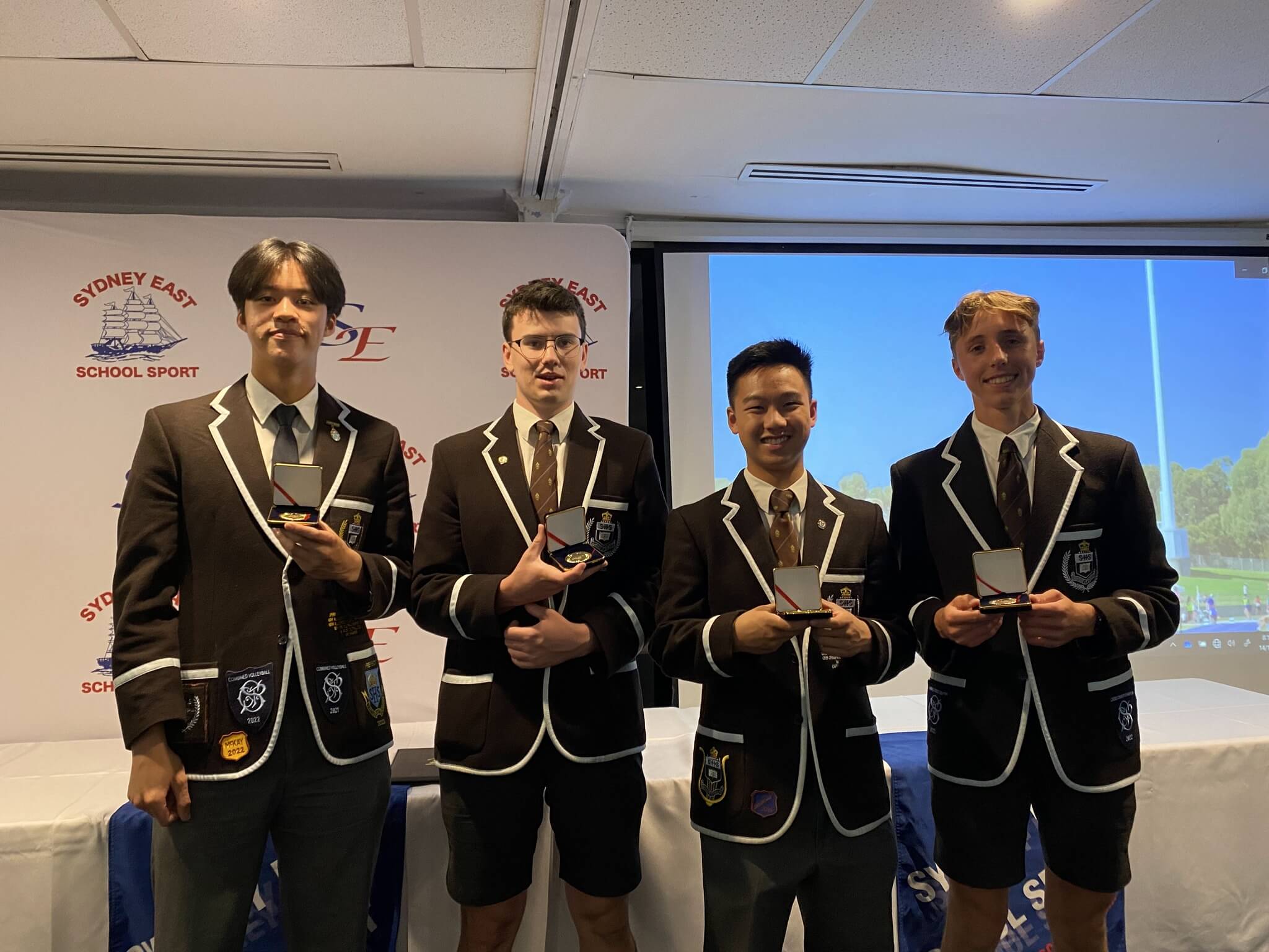 Nhiều lựa chọn môn học