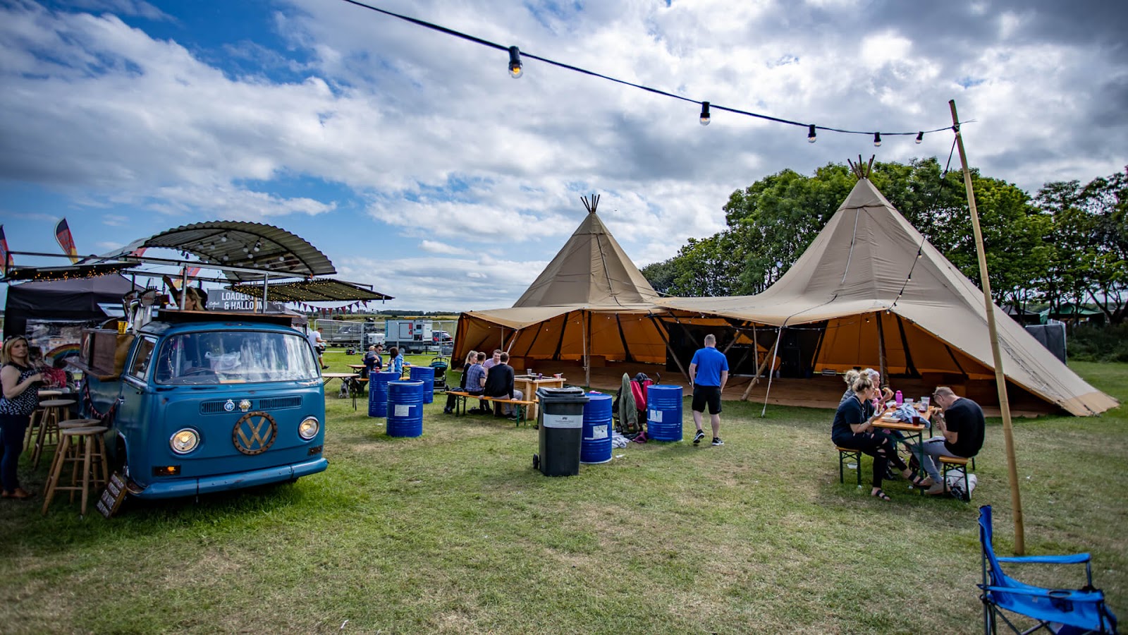 unnamed-119 chào đón tân sinh viên của ở đại học Mỹ