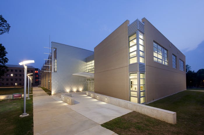 Tòa nhà nghệ thuật và thiết kế