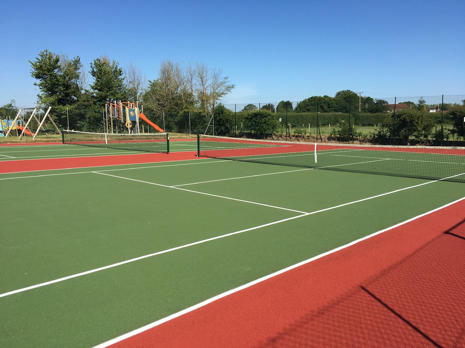 unnamed-179 Sân quần vợt Gregory St.