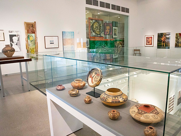 unnamed-218 đào tạo Fine Arts Tại bang Illinois