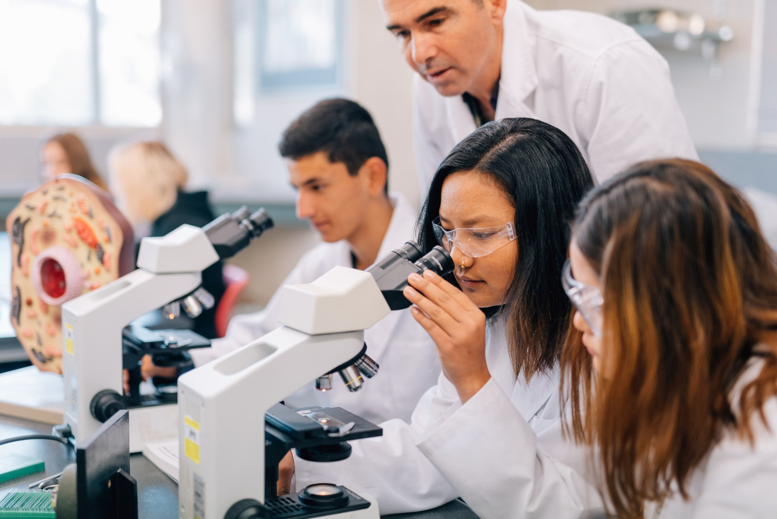 Thực tập có lương tại các doanh nghiệp lớn