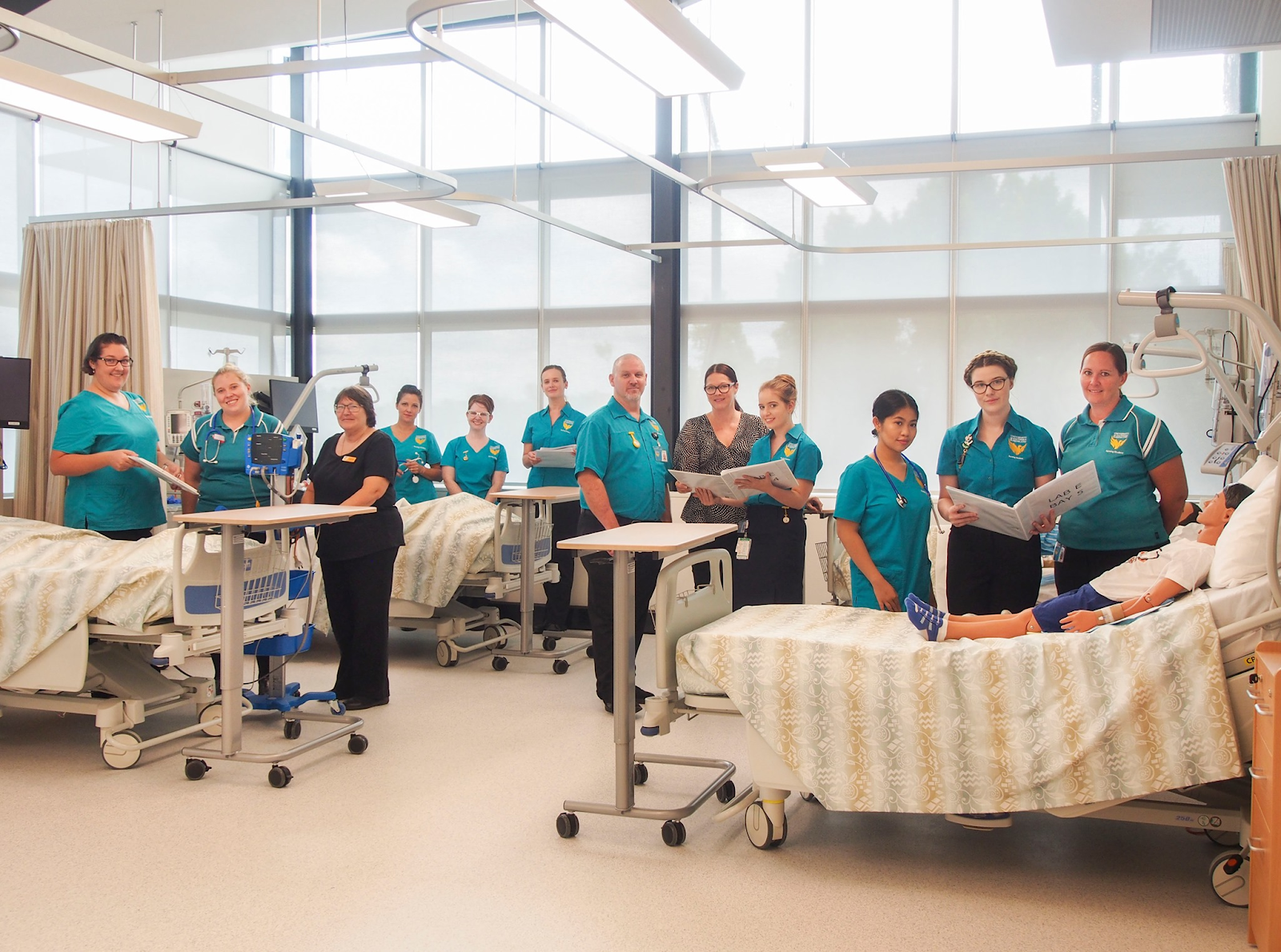 thực tập doanh nghiệp tại Đại học Công nghệ Queensland ÚC