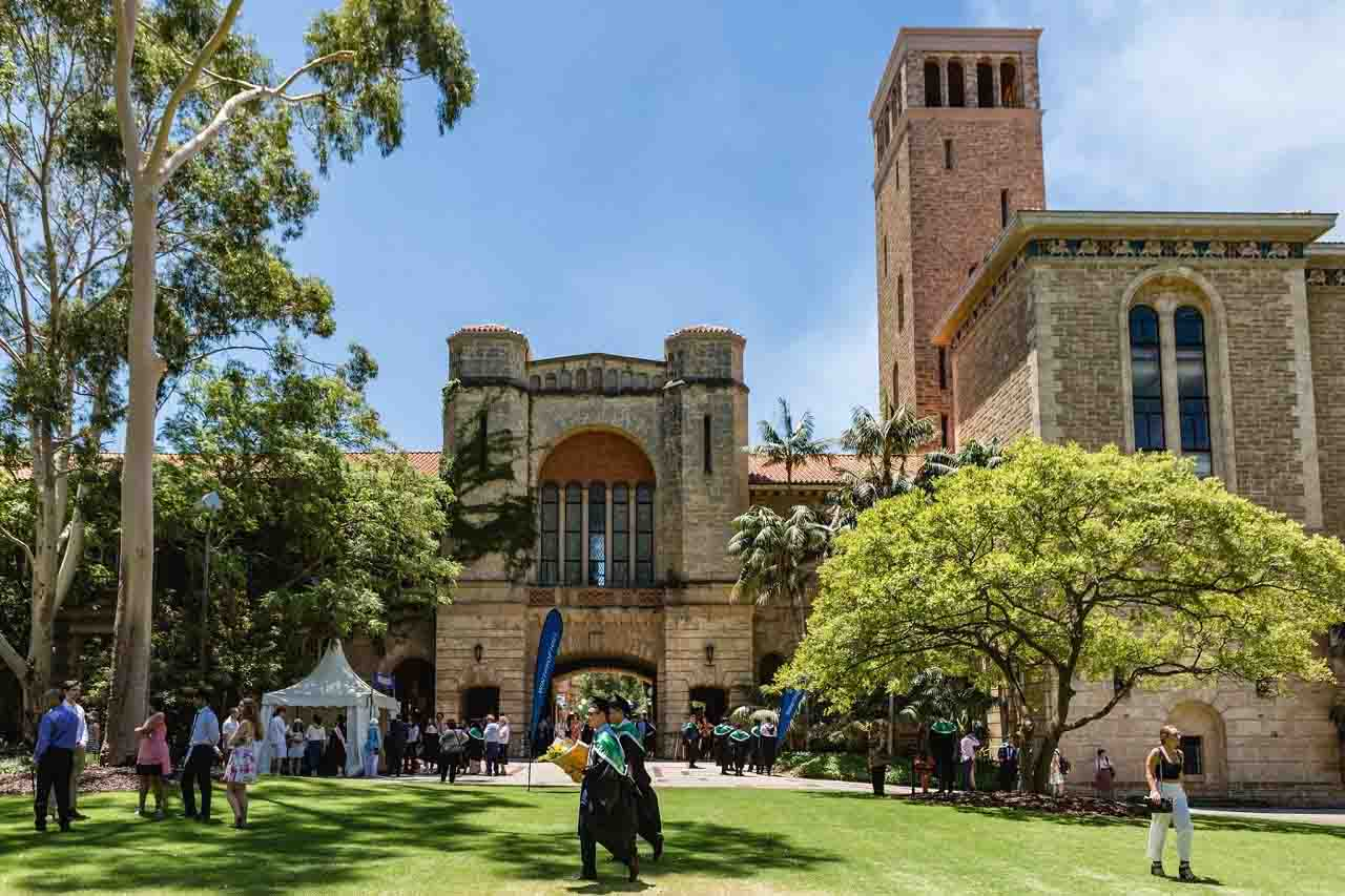 Đại học Tây Úc 