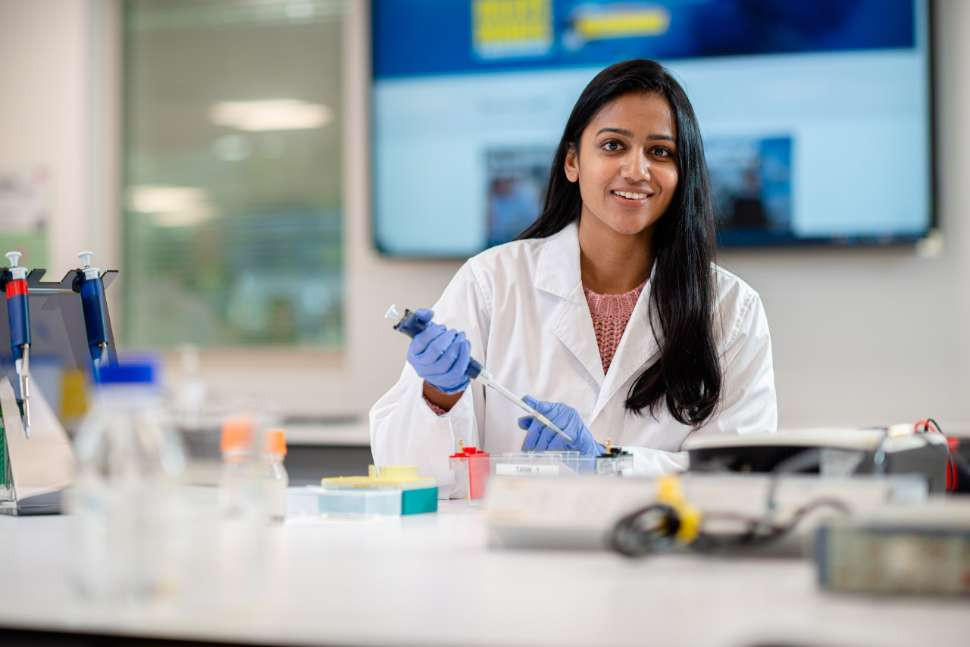 Phòng thực hành hiện đại