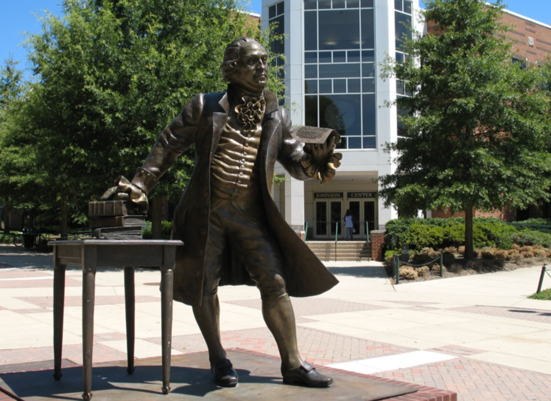 Bức tượng George Mason